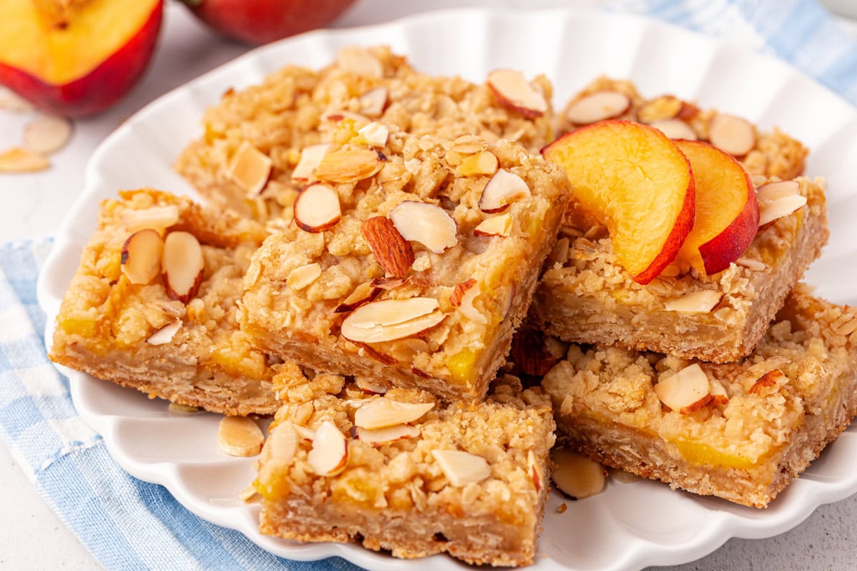 No-Fuss Peach Almond Crumb Bars: Your Go-To Summer Dessert